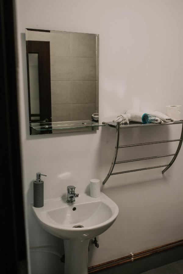 Paulaapartment&Rooms Oradea Exterior foto
